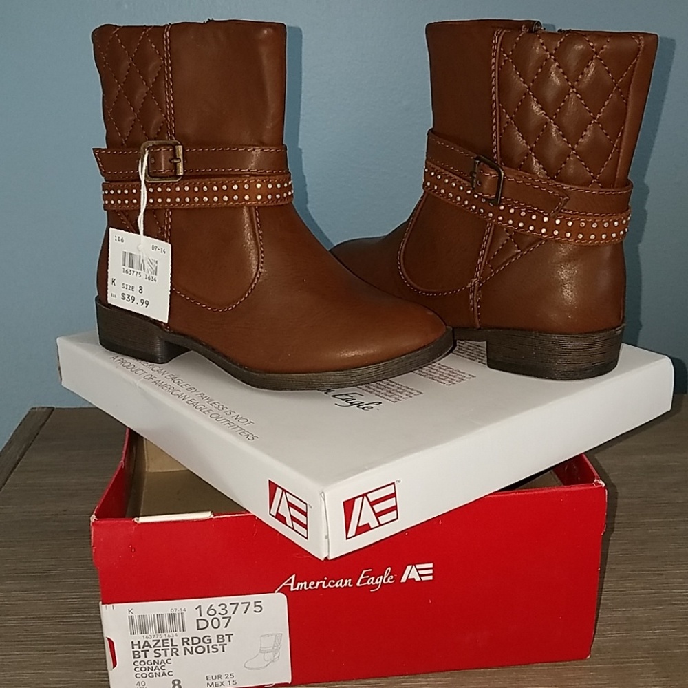 American Eagle booties